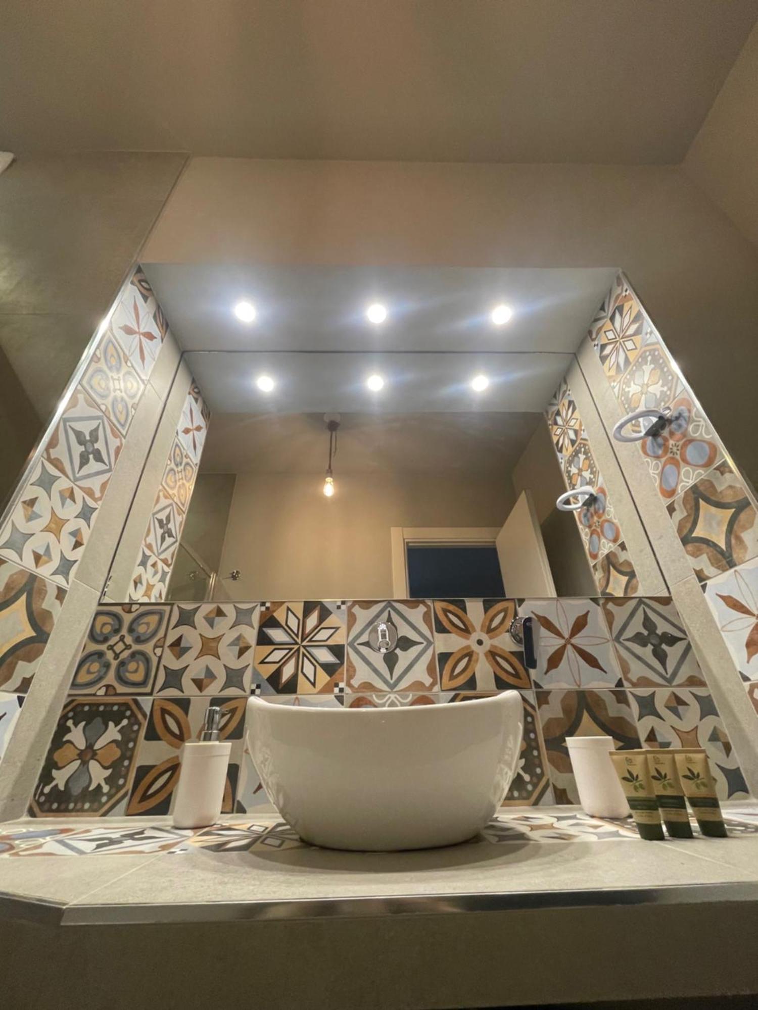 D'Angio Rooms-Manfredi Homes&Villas Манфредония Екстериор снимка