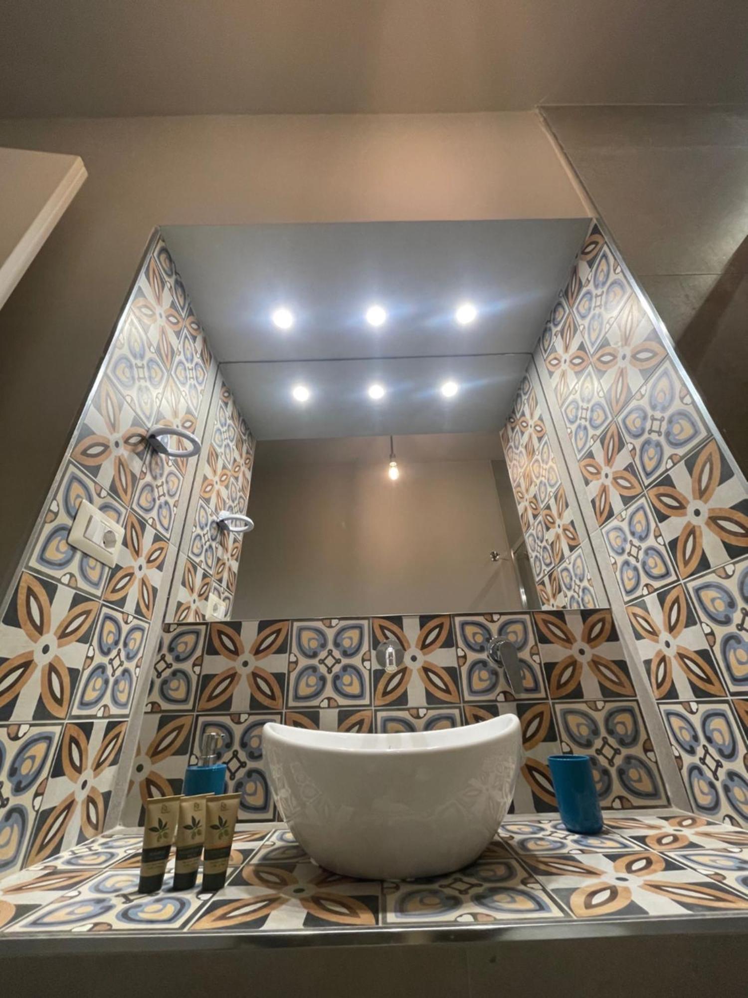 D'Angio Rooms-Manfredi Homes&Villas Манфредония Екстериор снимка