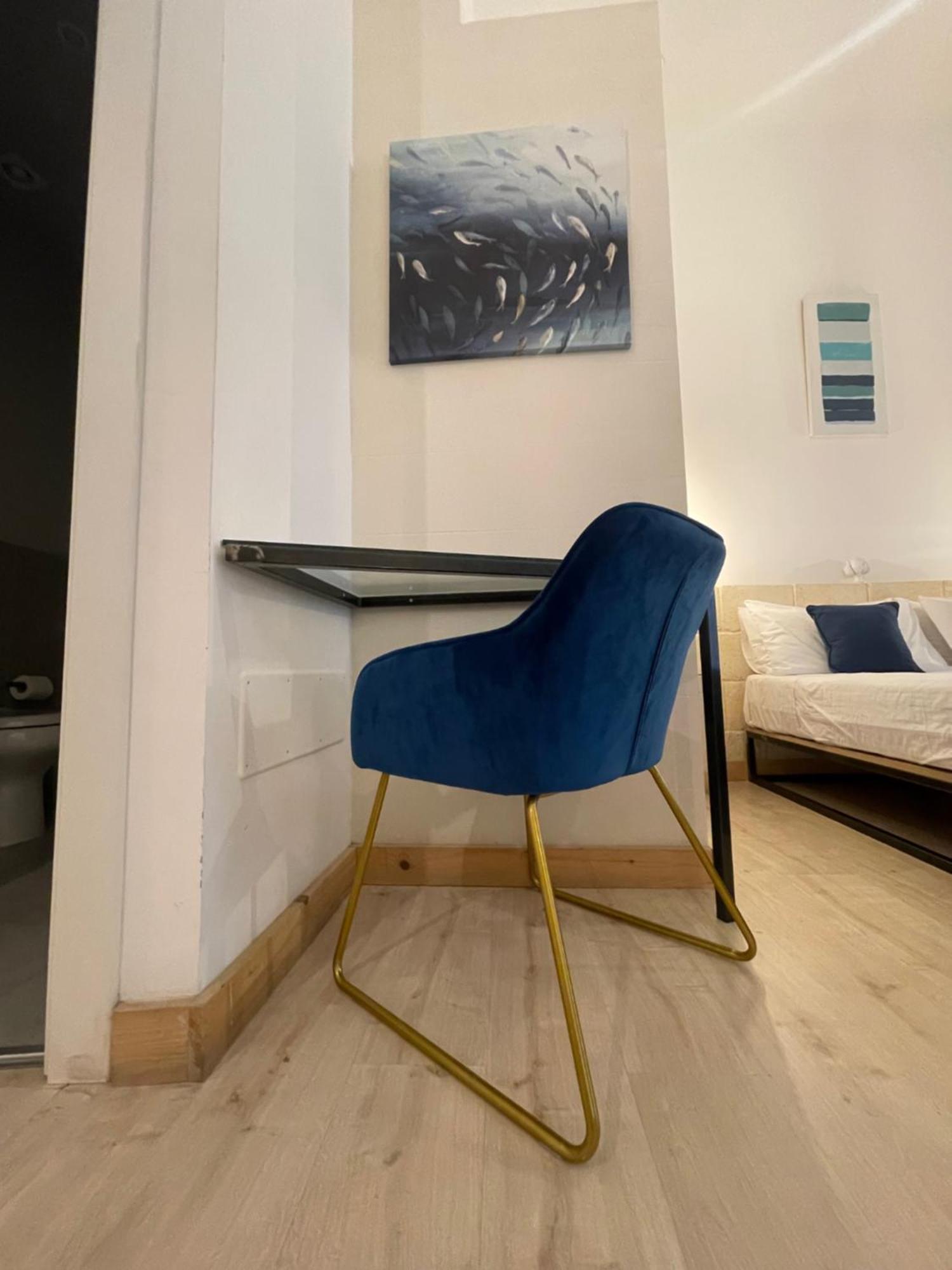 D'Angio Rooms-Manfredi Homes&Villas Манфредония Екстериор снимка