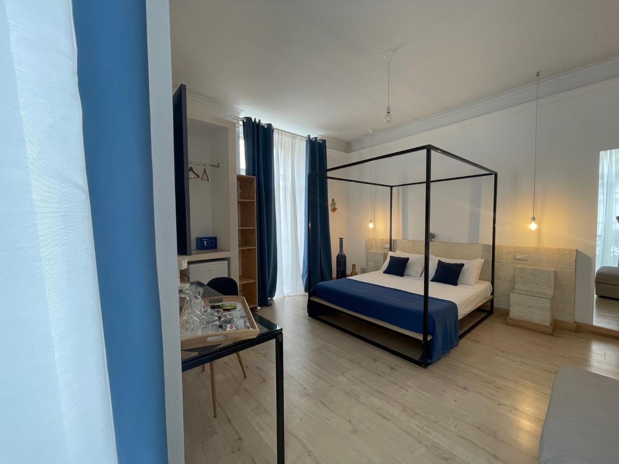 D'Angio Rooms-Manfredi Homes&Villas Манфредония Екстериор снимка