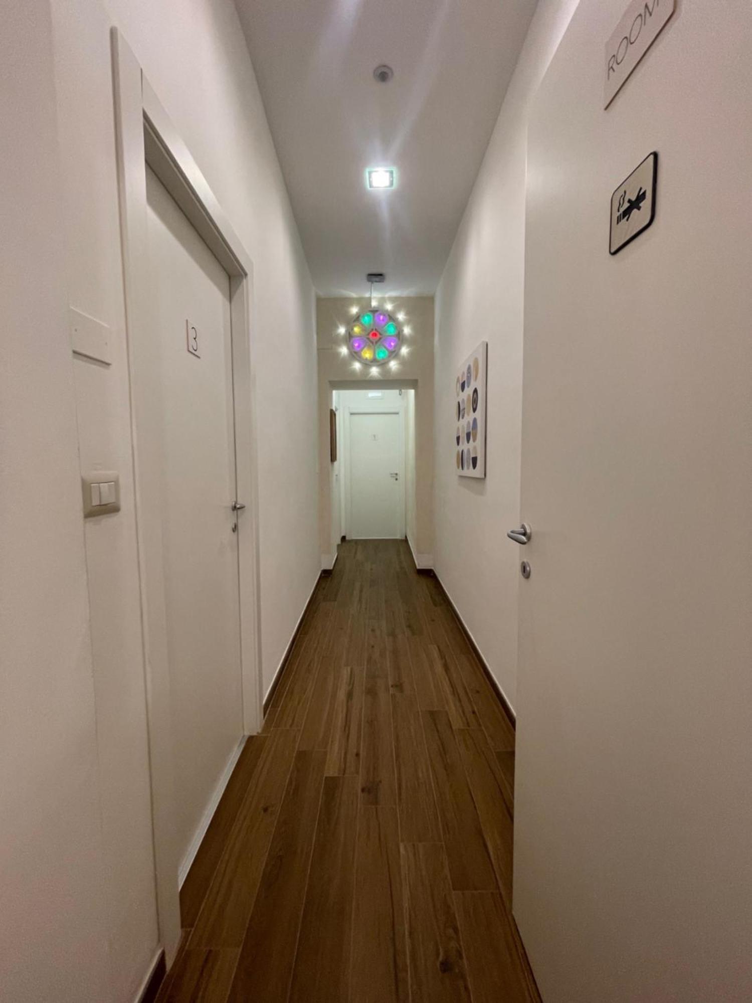 D'Angio Rooms-Manfredi Homes&Villas Манфредония Екстериор снимка