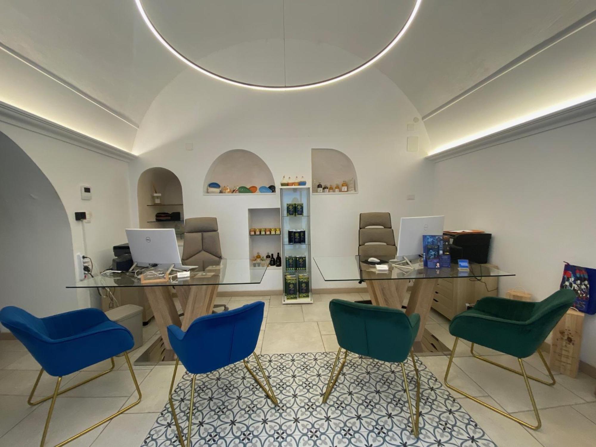D'Angio Rooms-Manfredi Homes&Villas Манфредония Екстериор снимка